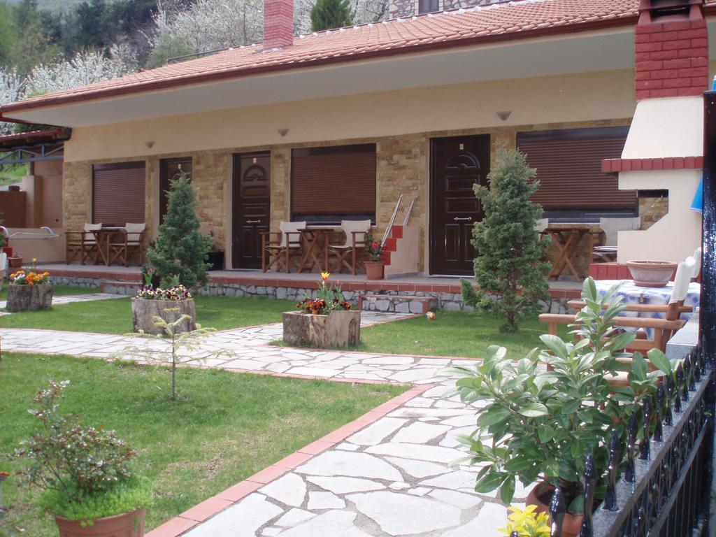 Guesthouse Mythos Órma 外观 照片